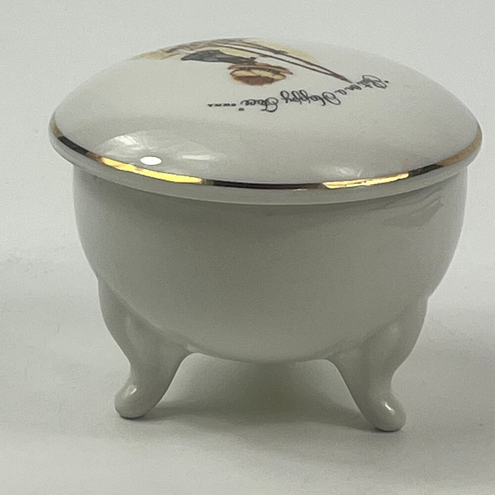 Holly Hobbie Porcelain Footed Trinket Box “Put On A Happy Face” Japan 1973 VTG - Picture 5 of 9